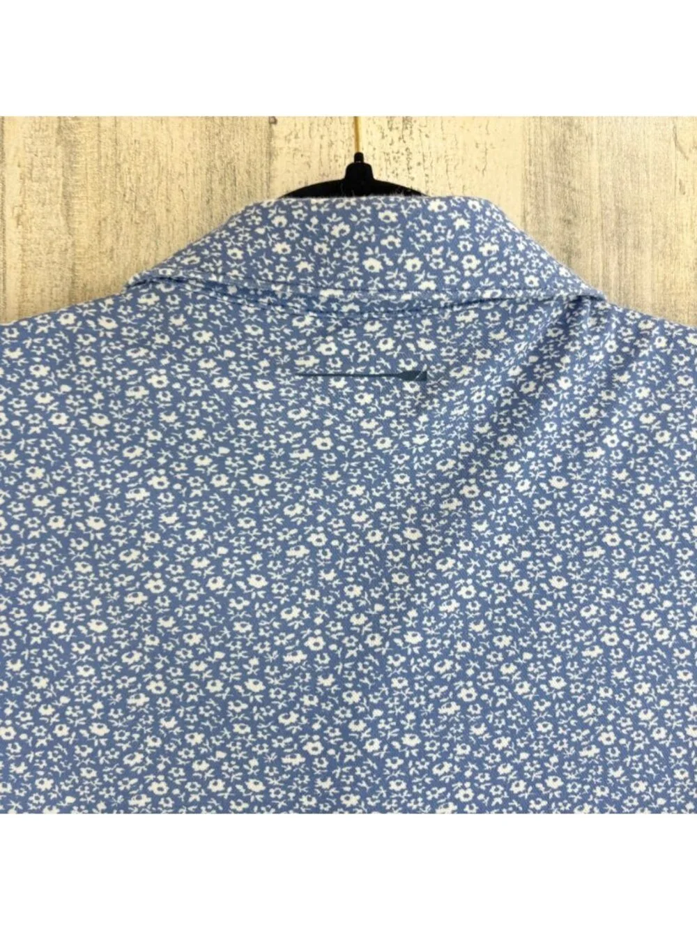 J Crew Performance Polo Shirt Mens M Slim Blue CoolMax Stretch Floral